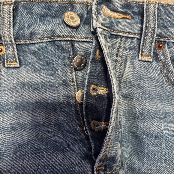 Old Navy OG Straight Jean Shorts - Picture 4 of 4